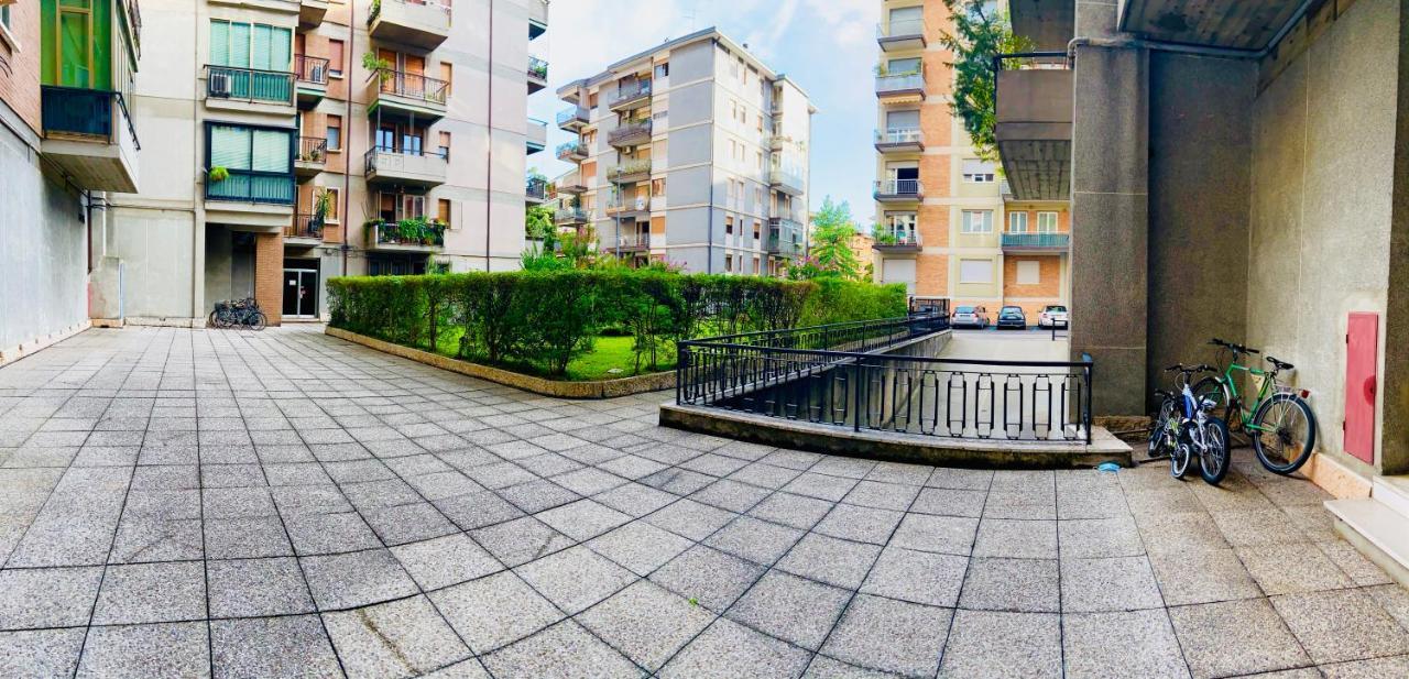 Tinashouse Apartment เวโรนา ภายนอก รูปภาพ
