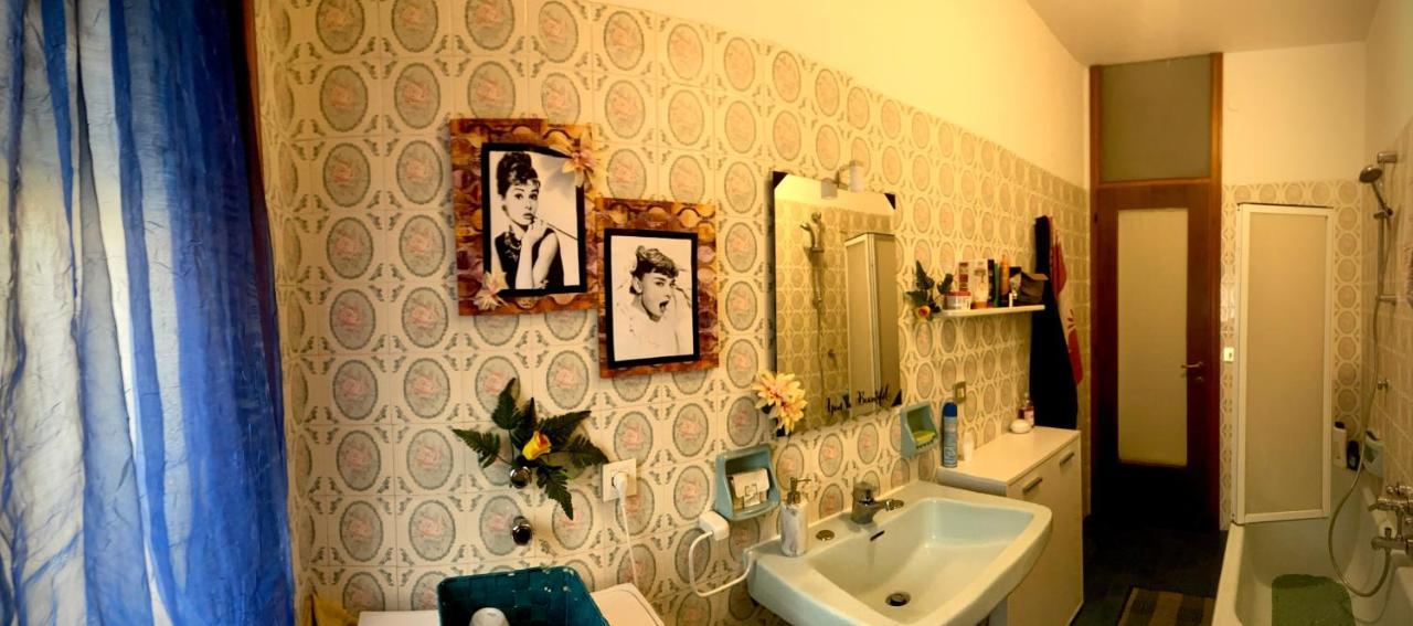 Tinashouse Apartment เวโรนา ภายนอก รูปภาพ